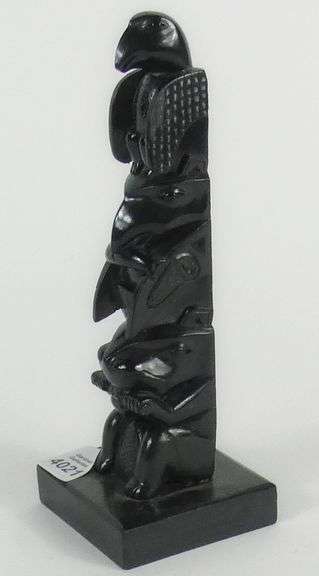 ARGILLITE TOTEM