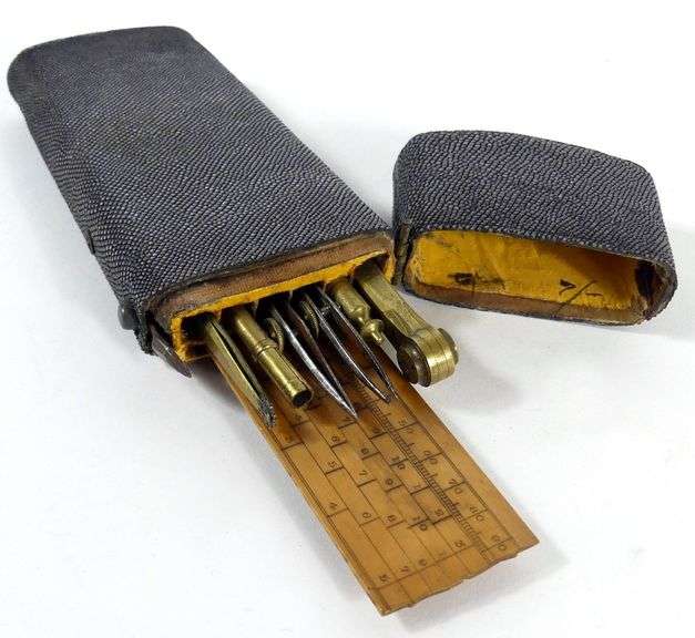 ARCHITECT'S POCKET DRAWING SET