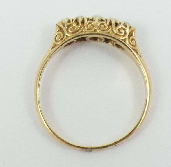ANTIQUE/VINTAGE RING