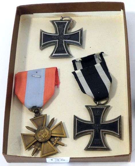 FIVE WW1 MEDALS