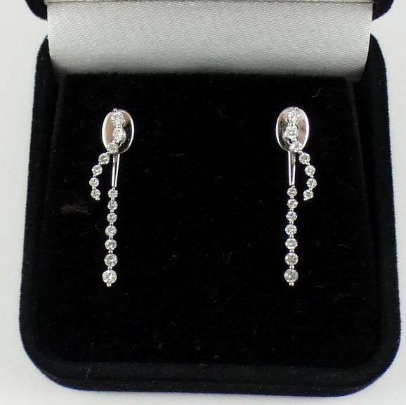 DIAMOND EARRINGS