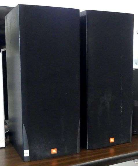 PAIR JBL SPEAKERS