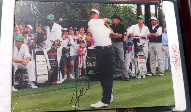 GOLF PRINTS AND POSTERBOARD