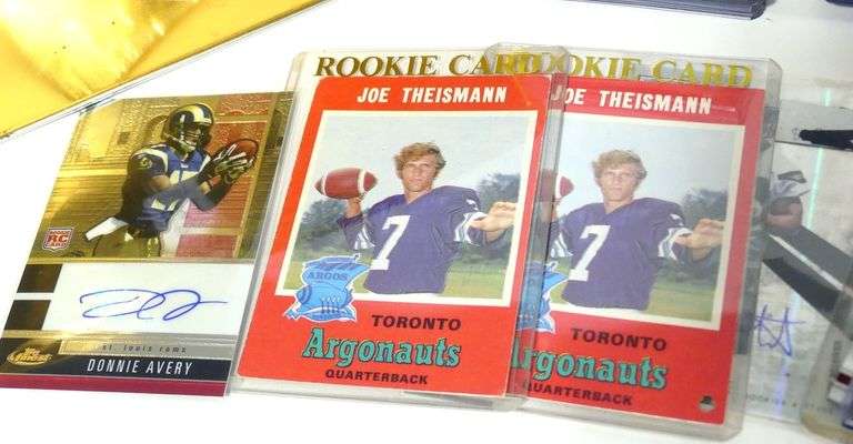 FOOTBALL AND SOCCER CARDS