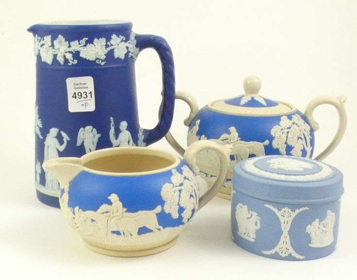 WEDGWOOD & SPODE