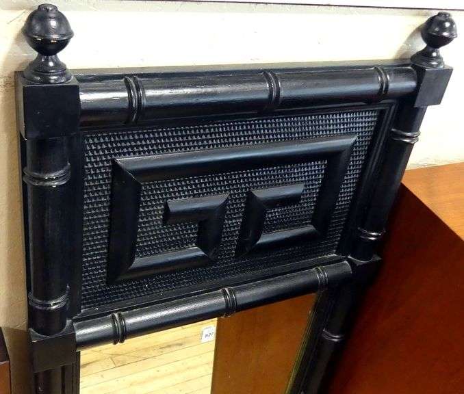RETRO WALL MIRROR