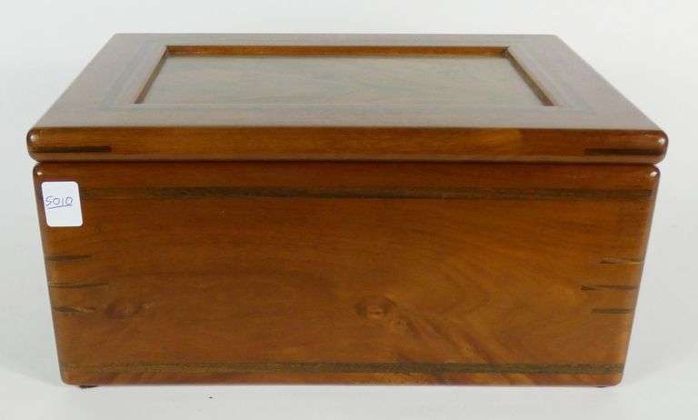 HANDCRAFTED JEWEL CHEST