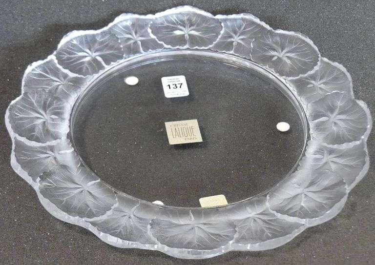 LALIQUE PLATE