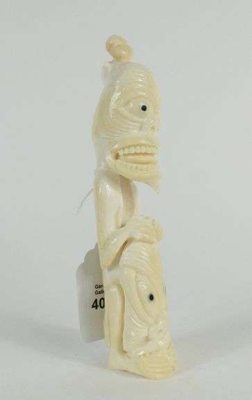 INUIT CARVING