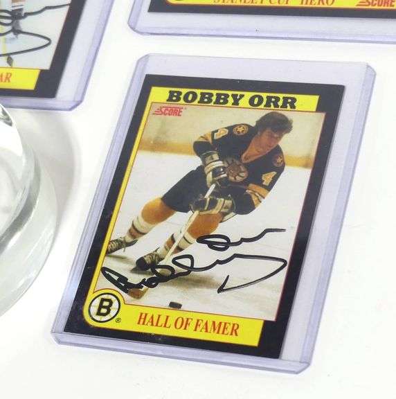 OTTAWA SENATORS PAPERWEIGHT AND THREE BOBBY ORR CARDS