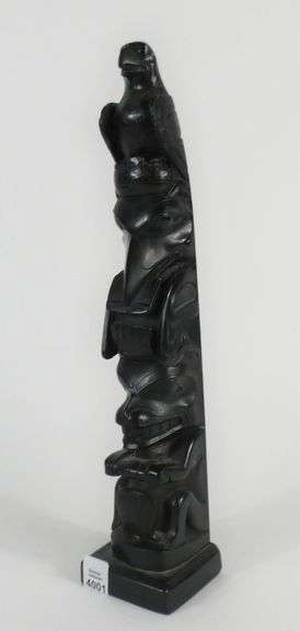ARGILLITE TOTEM