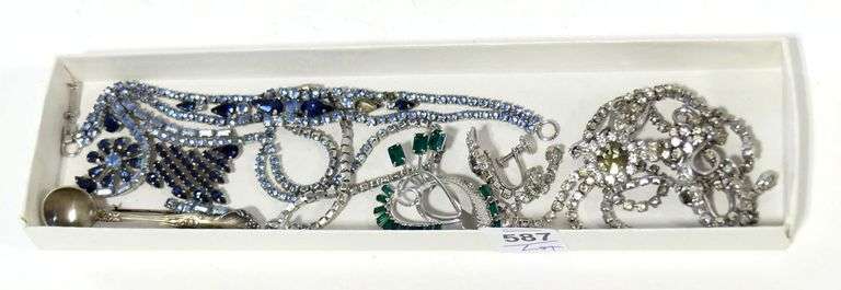 STERLING SILVER JEWELLERY