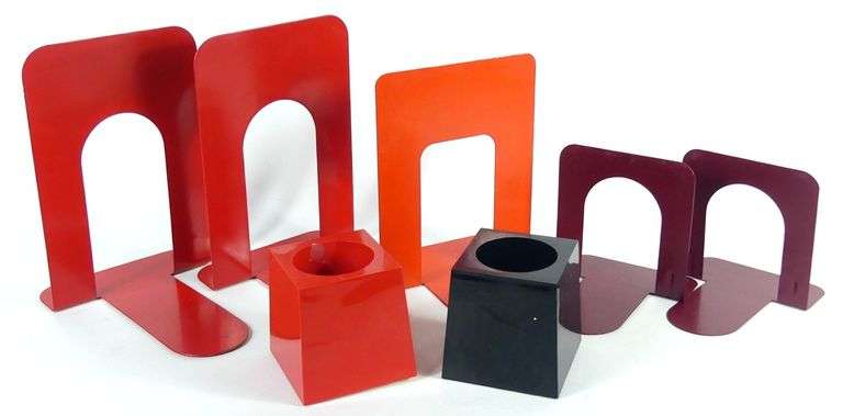 MCM DESK ITEMS