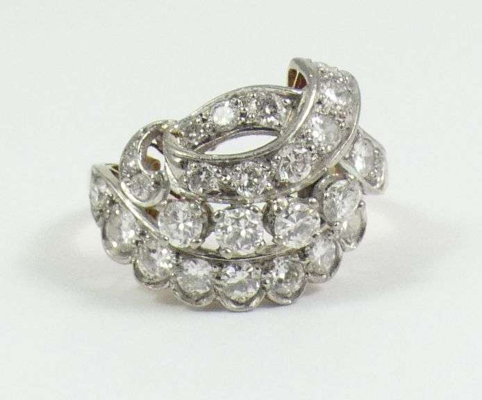 VINTAGE DIAMOND CLUSTER RING