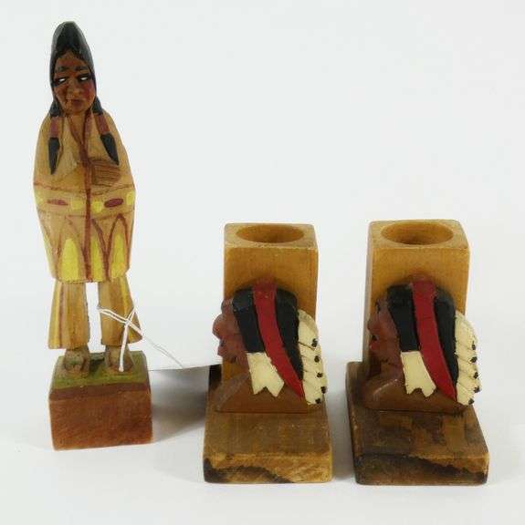 VINTAGE SOUVENIR ITEMS