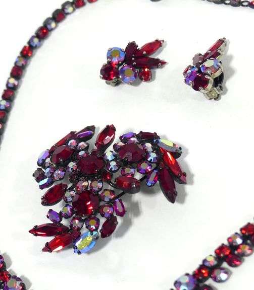 SHERMAN JEWELLERY SUITE