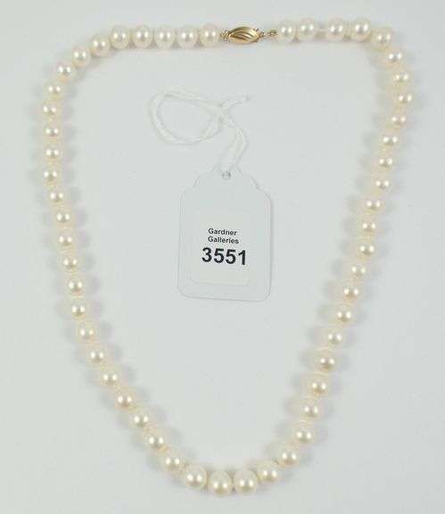 PEARL NECKLACE