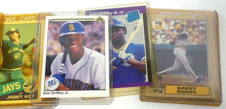 18 BASEBALL ROOKIE AND SECOND YEAR CARDS