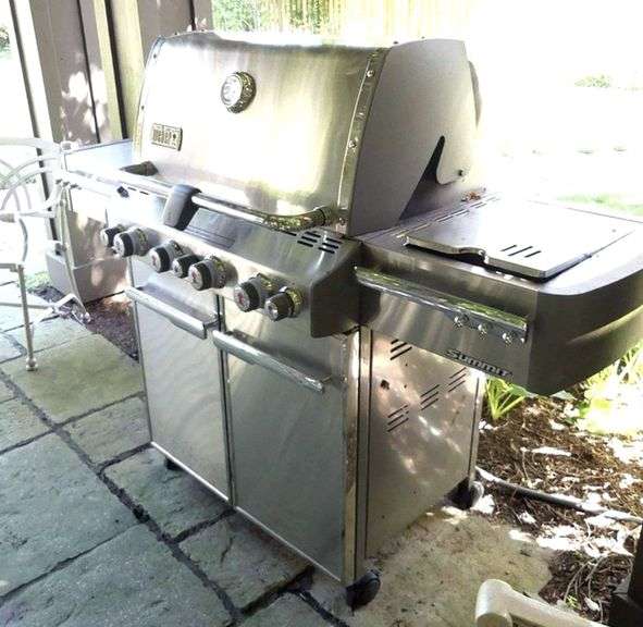 WEBER GAS BBQ