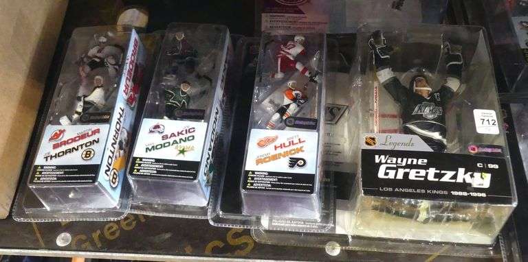 HOCKEY FIGURES IN ORIGINAL PACKAGING