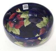 MOORCROFT POTTERY BOWL