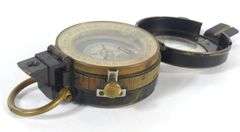 WWII PRISMATIC "MARCHING COMPASS"