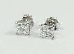 PRINCESS CUT DIAMOND STUD EARRINGS