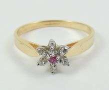 DAINTY GOLD RING