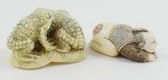 2 MINIATURE IVORY CARVINGS