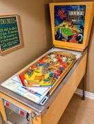 VINTAGE GOTTLIEB PINBALL MACHINE