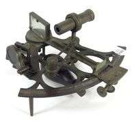 ANTIQUE SEXTANT