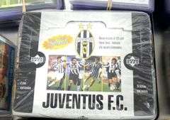 FOOTBALL AND SOCCER CARDS