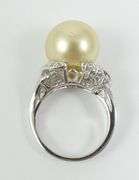 IMPRESSIVE PEARL & DIAMOND RING