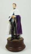 DOULTON LTD. EDITION ROYALTY FIGURINE