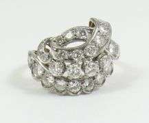 VINTAGE DIAMOND CLUSTER RING