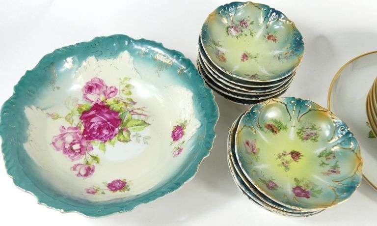 ANTIQUE DESSERT SETS