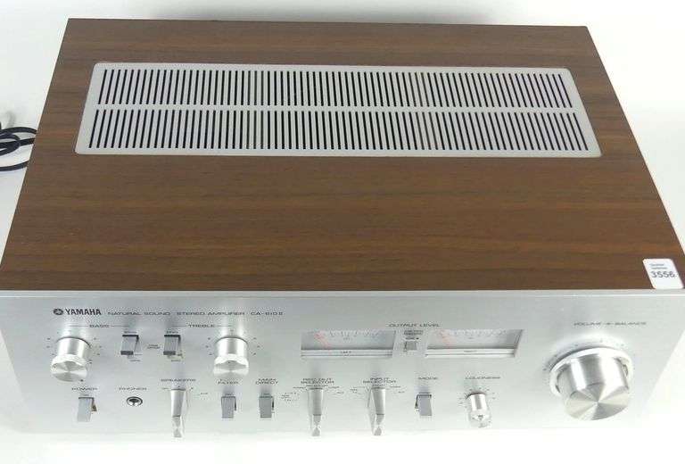 YAMAHA AMPLIFIER