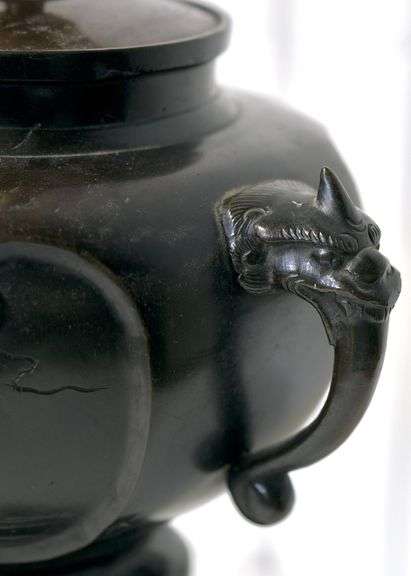 JAPANESE BRONZE LAMP