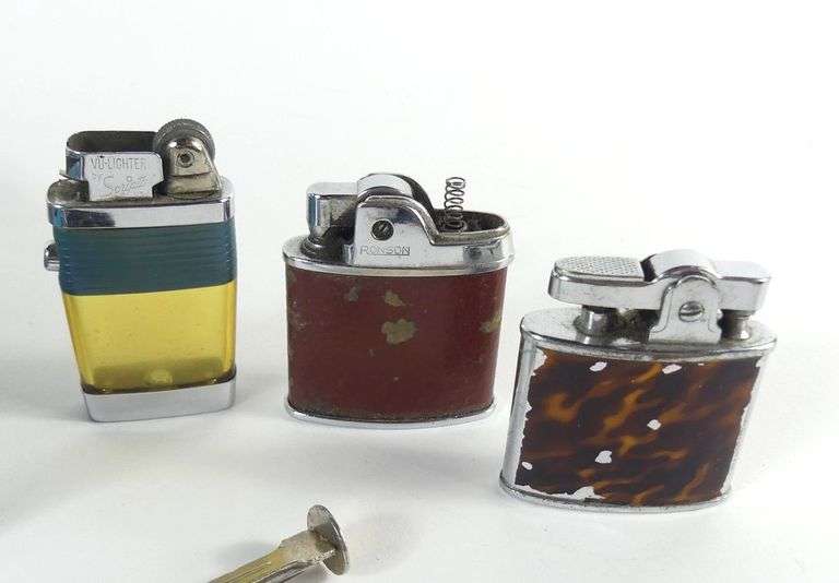 VINTAGE LIGHTERS