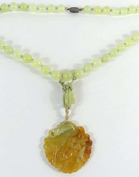 JADE NECKLACE & BROOCH