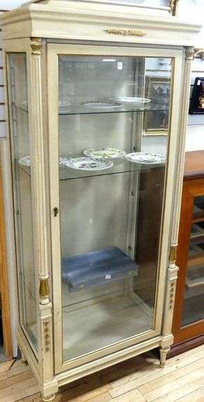DECORATOR CURIO CABINET