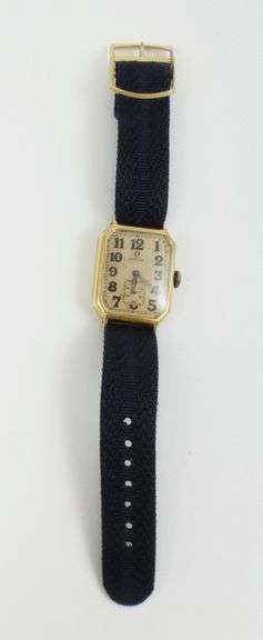 COLLECTOR'S OMEGA ART DECO GOLD WATCH