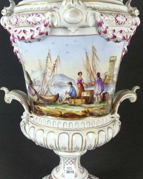 IMPRESSIVE ANTIQUE PORCELAIN URN