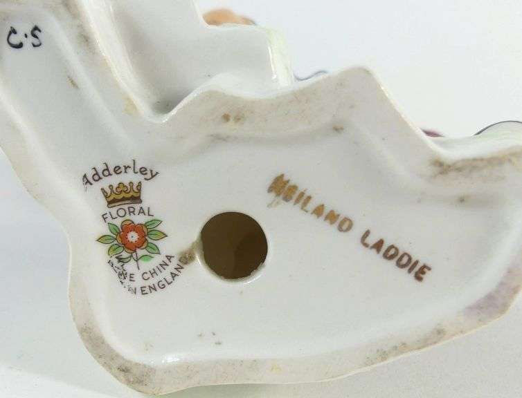 ADDERLEY ENGLISH FIGURINE