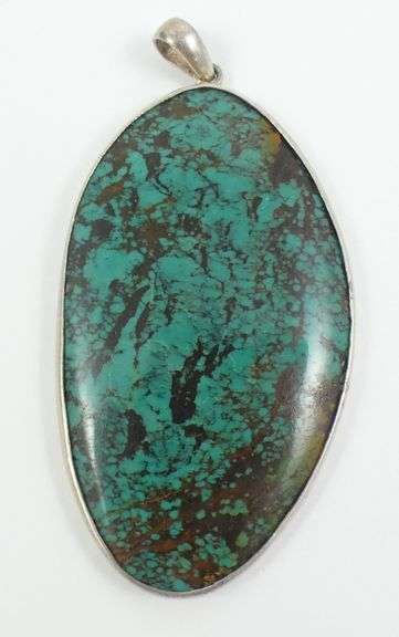 TURQUOISE PENDANT