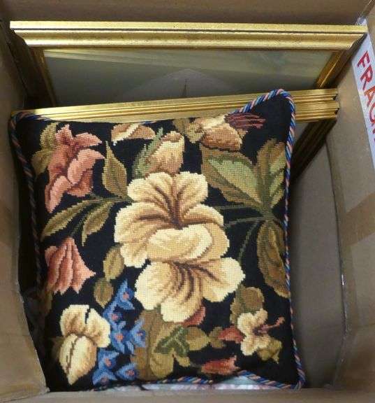 LARGE BOX LOT OF ARTWORK AND PILLOWS