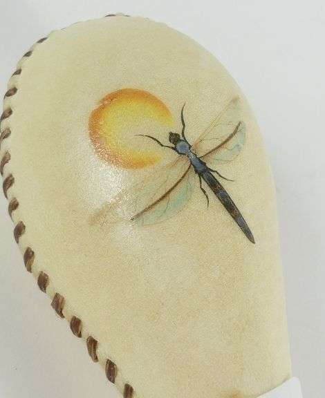 DEER HIDE RATTLE