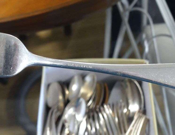 BIRKS REGENCY PLATE "OLD ENGLISH" FLATWARE