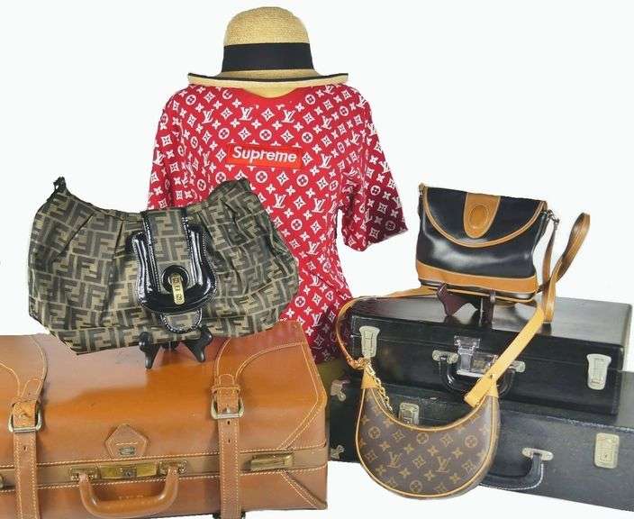 COUTURE & VINTAGE FASHION