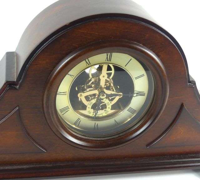 MANTEL CLOCK